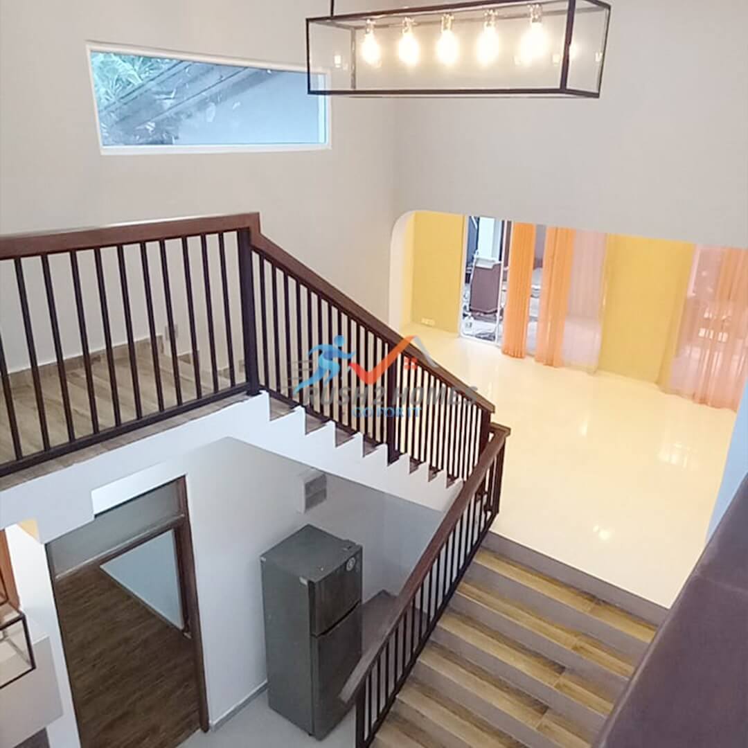 House for Sale in Athurugiriya