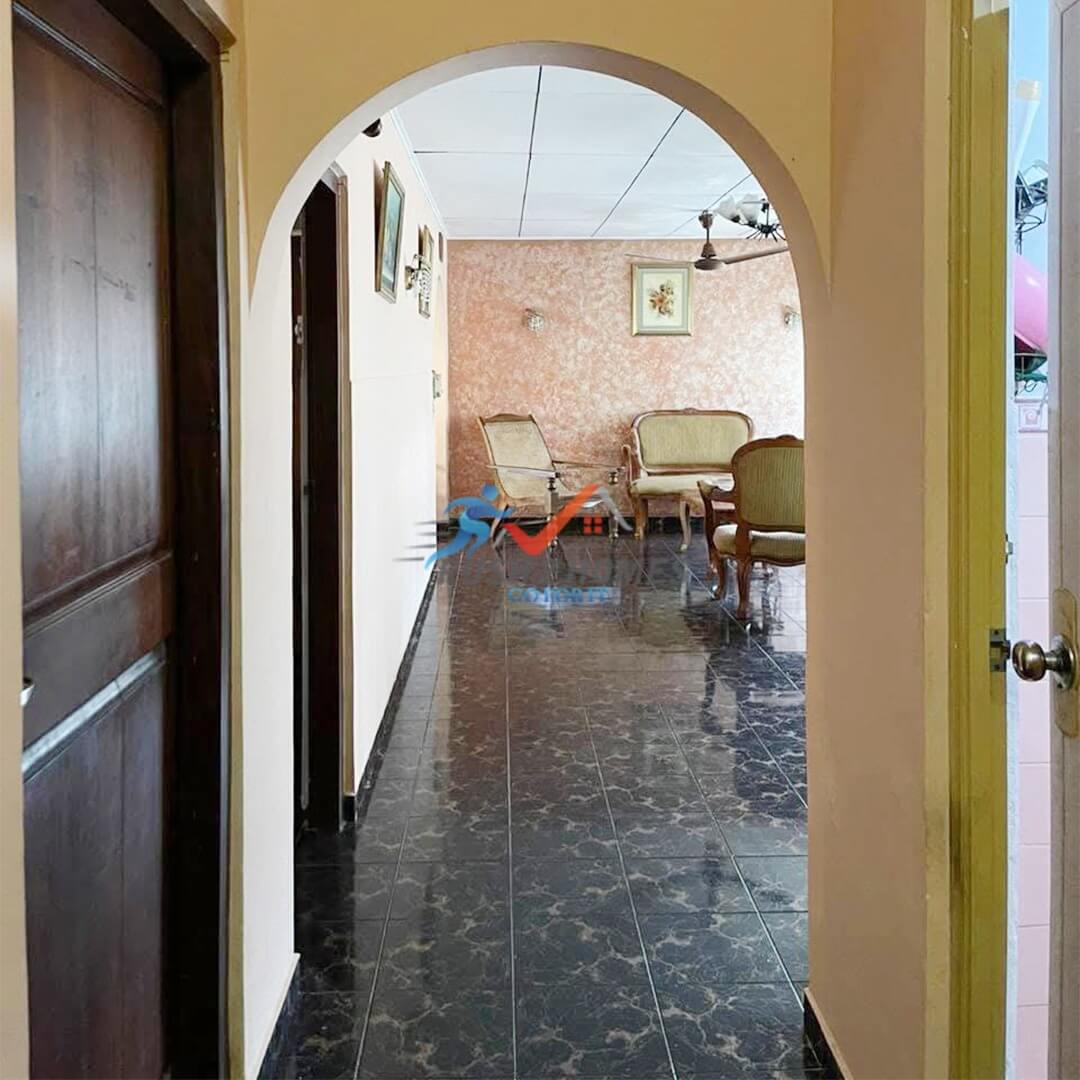 House for sale in Mount Lavinia