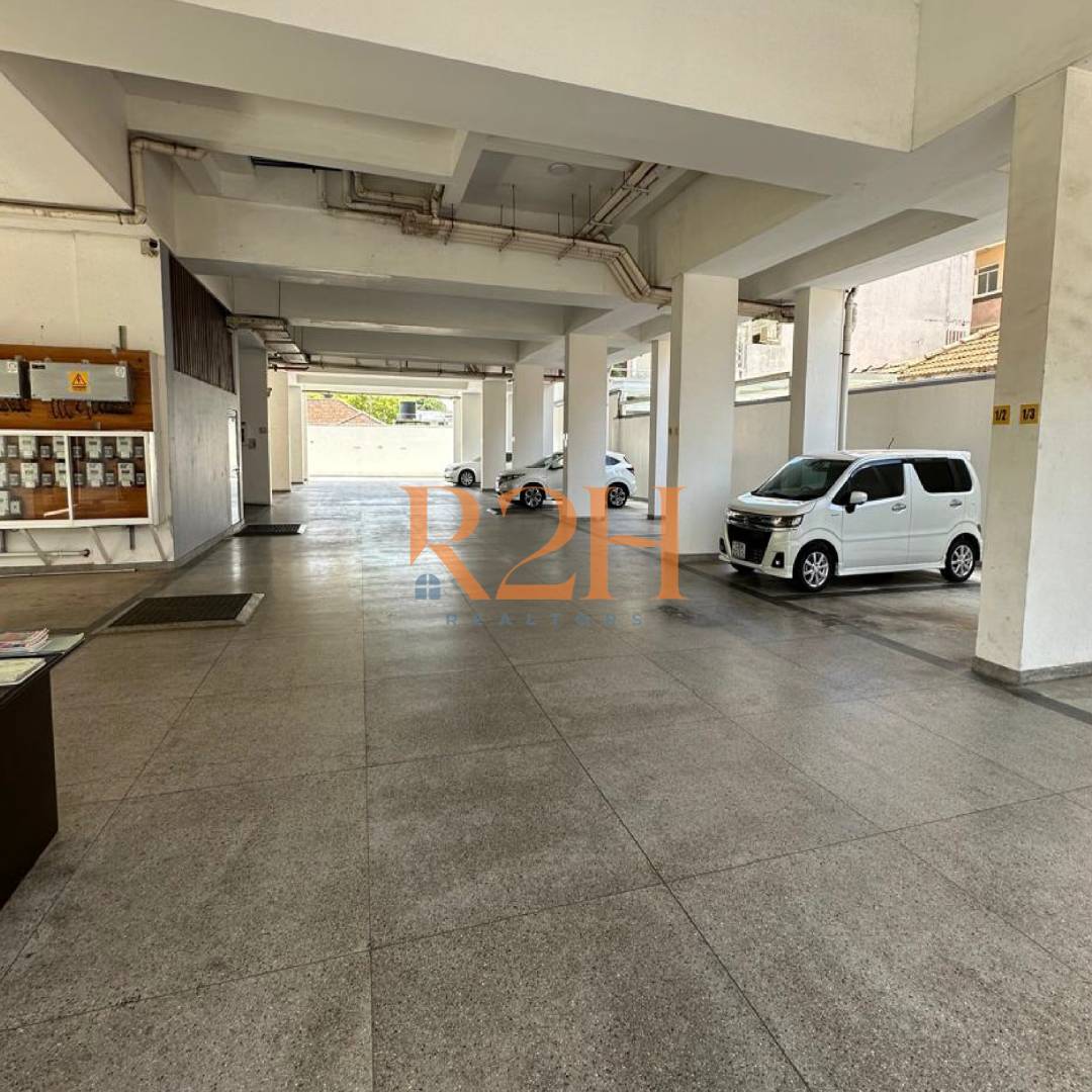 Spacious Sea View Apartment for Sale in Dehiwala